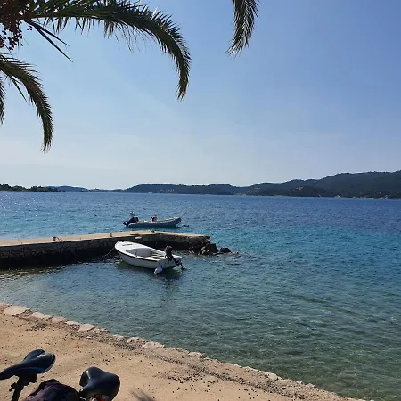 Domecek Snu Natalia Orebić