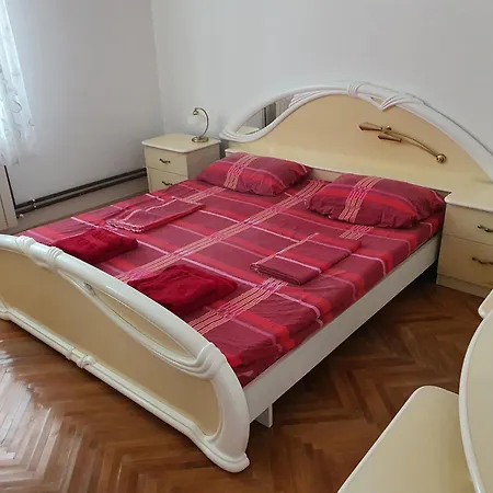 Domecek Snu Natalia Apartment Orebic