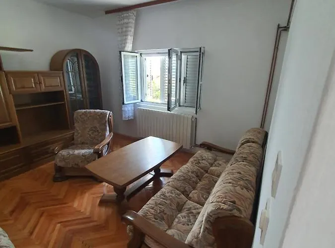 Domecek Snu Natalia Orebić