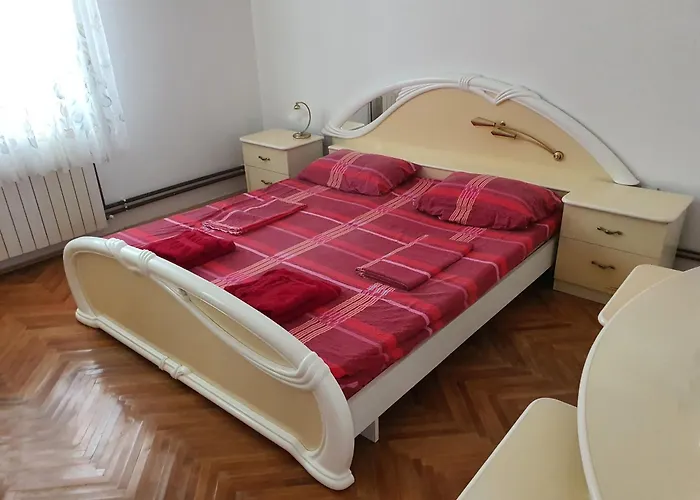 Domecek Snu Natalia Apartment Orebić